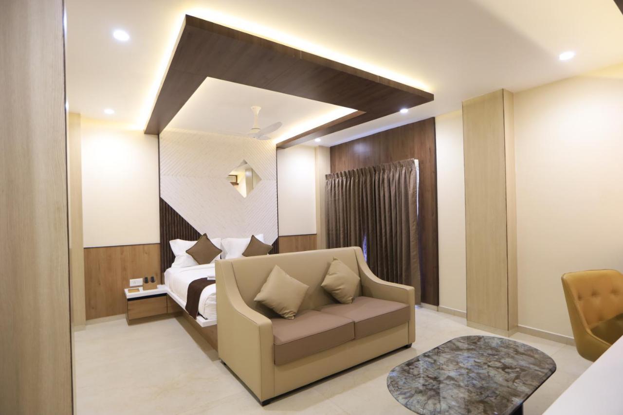 Kings Bury Inn Kumbakonam Extérieur photo