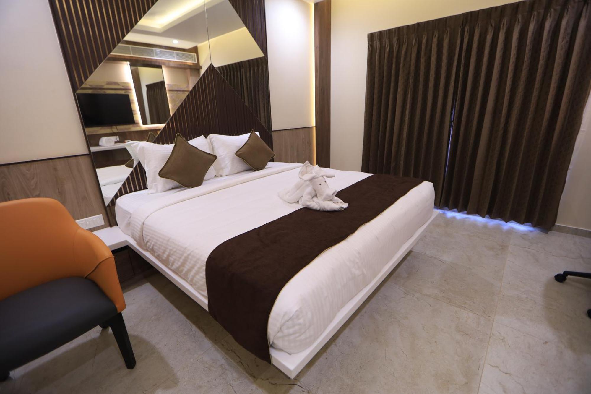 Kings Bury Inn Kumbakonam Extérieur photo